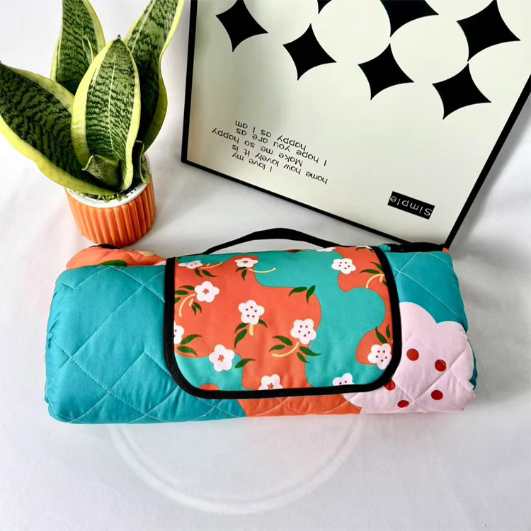 ピクニックブランケット ポータブル トラベル キャンプ サンドフリー ビーチマット